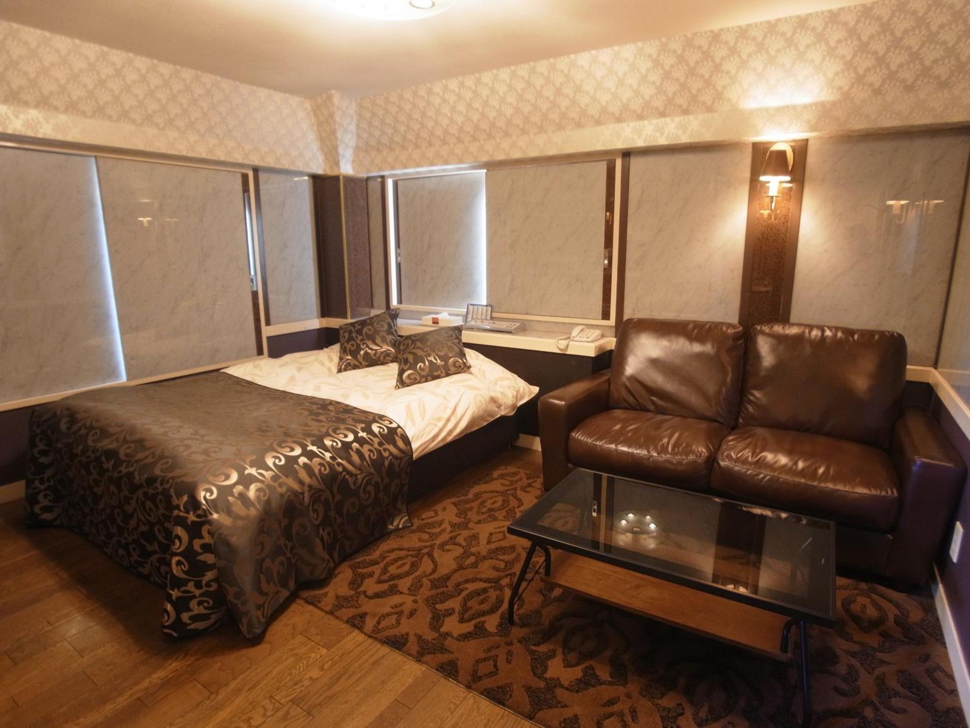 Skyroad Adult Only — Photos 2